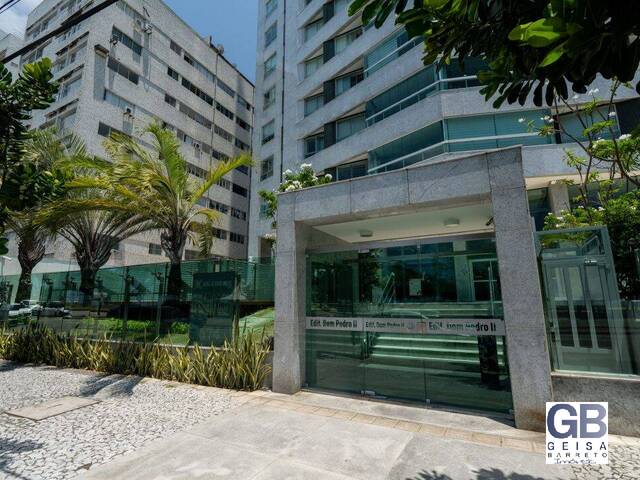 #300 - Apartamento para Venda em Recife - PE
