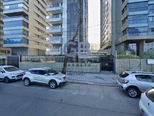 #370 - Apartamento para Venda em Recife - PE