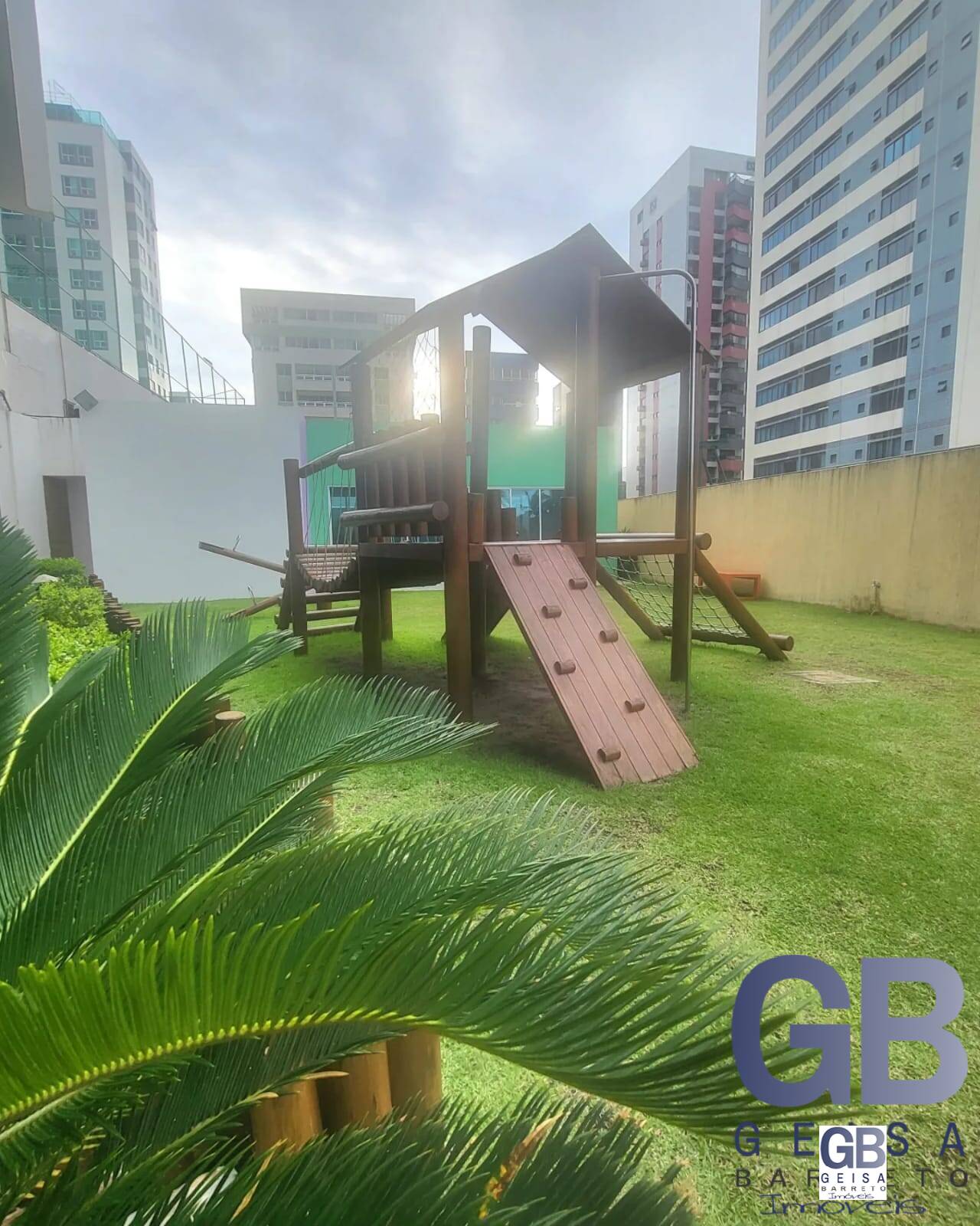 Apartamento à venda com 3 quartos, 155m² - Foto 14