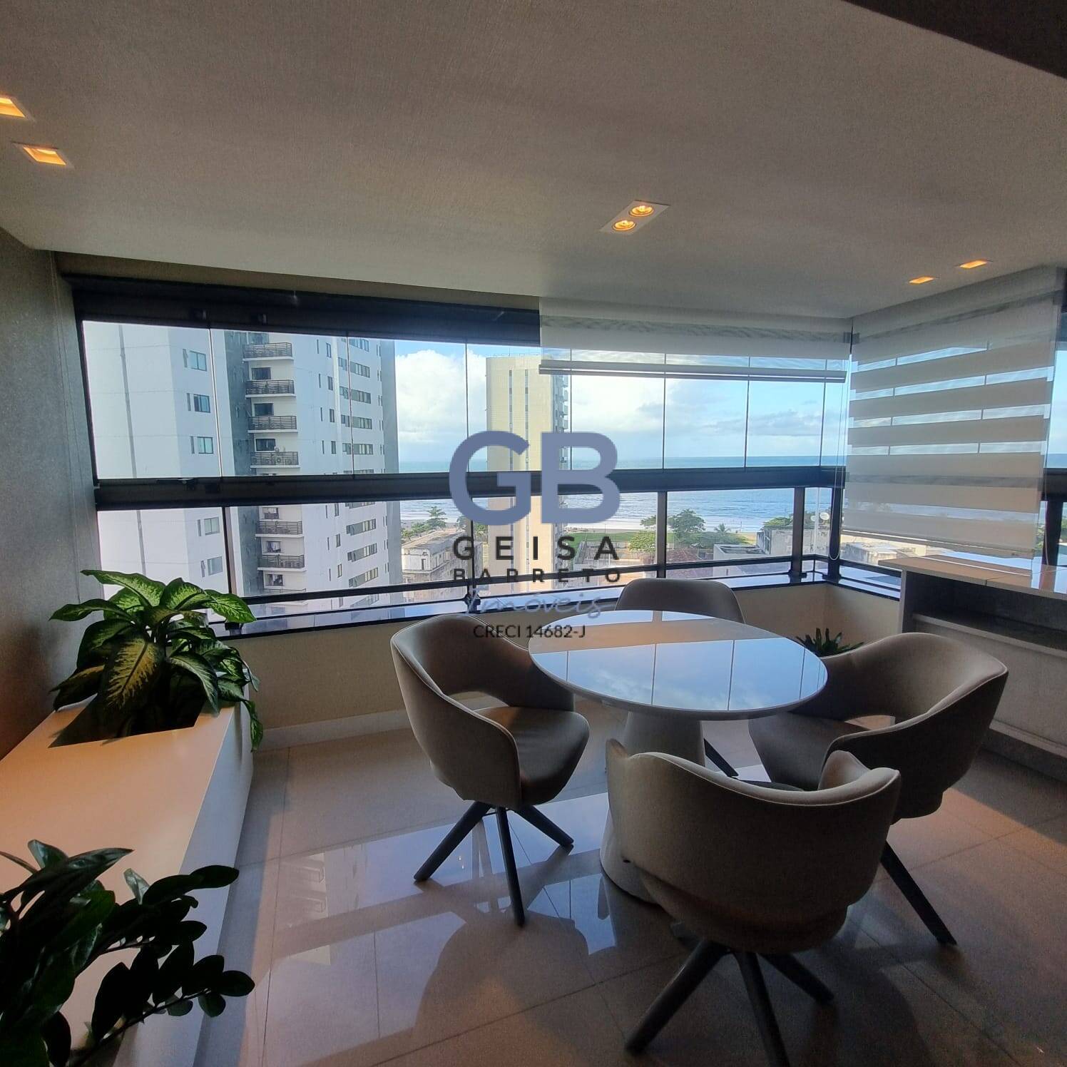 Apartamento, 3 quartos, 123 m² - Foto 1